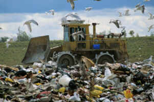 Garbage Dump, © Photo Disc